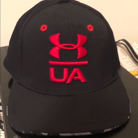 Under Armour flat bill - Picture 1 of 3